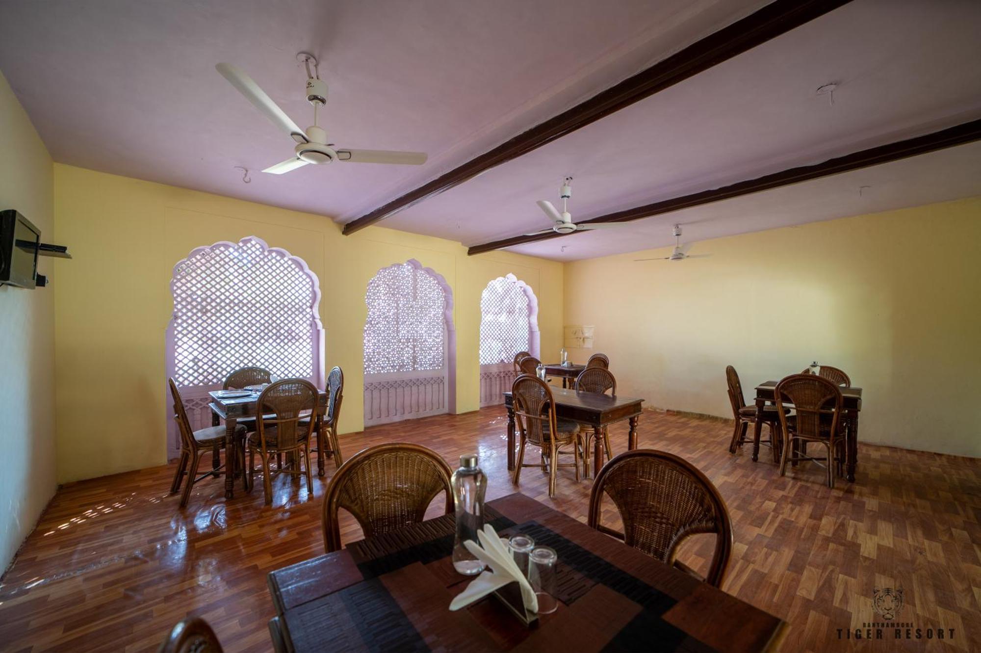 Ranthambore Tiger Resort Sawai Madhopur Εξωτερικό φωτογραφία